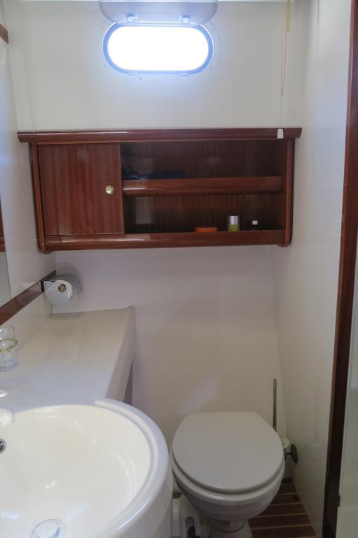 Botel Yacht Summertime 3 Bedrooms
